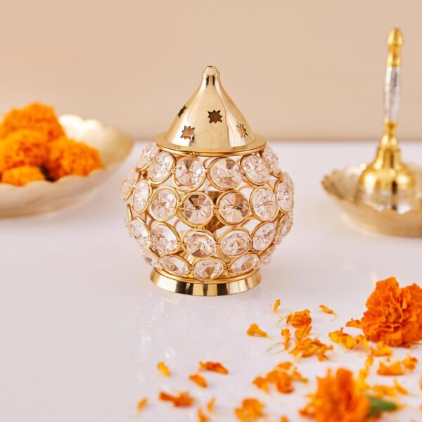Amazon Brand - Solimo Akhand Diya/Oil Lamp for Puja, Home Décor and Diwali, Matki Shape, Brass-and-Crystal (Medium) - Image 5