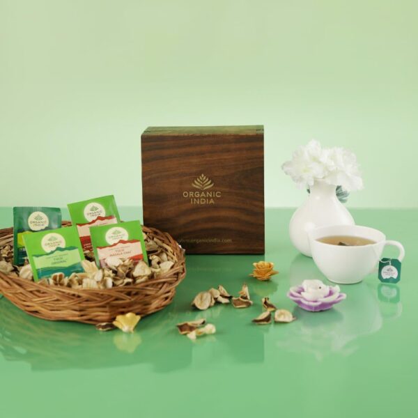 Organic India Executive Wooden Gift Box, 60 Infusion Bags - Image 5