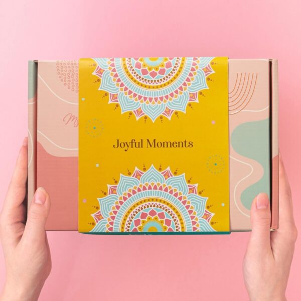 Doodle Undated Planner Gift Set | A5 Happiness Planner + Multifunctional Pouch + Pen + 12 Notecards + 2 Motivational Quote Cards |Packed in a Beautiful Festive Gift Box (Planner's Haven II) - Image 9