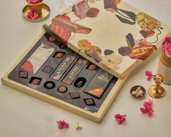 SMOOR Premium Celebration Box Chocolates Gift Pack | Luxury Gift Hamper For Birthday, Anniversary, Gifting & Special Occasions | Box of 20 (300gm) (20 Count (Pack of 1)) - Image 3