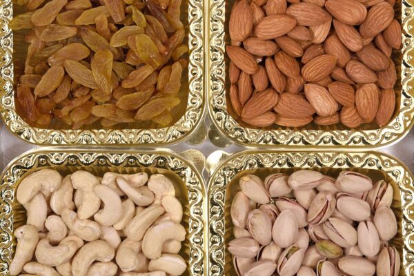Nature Vit Dry Fruits Combo Gift Pack, 400G (Cashew, Almond, Pistachios, And Raisins) - Healthy Gift Hamper Every Occasion, Diwali Gift Pack Family, Corporate Office Gifts Combo, Deepawali Pack - Image 5